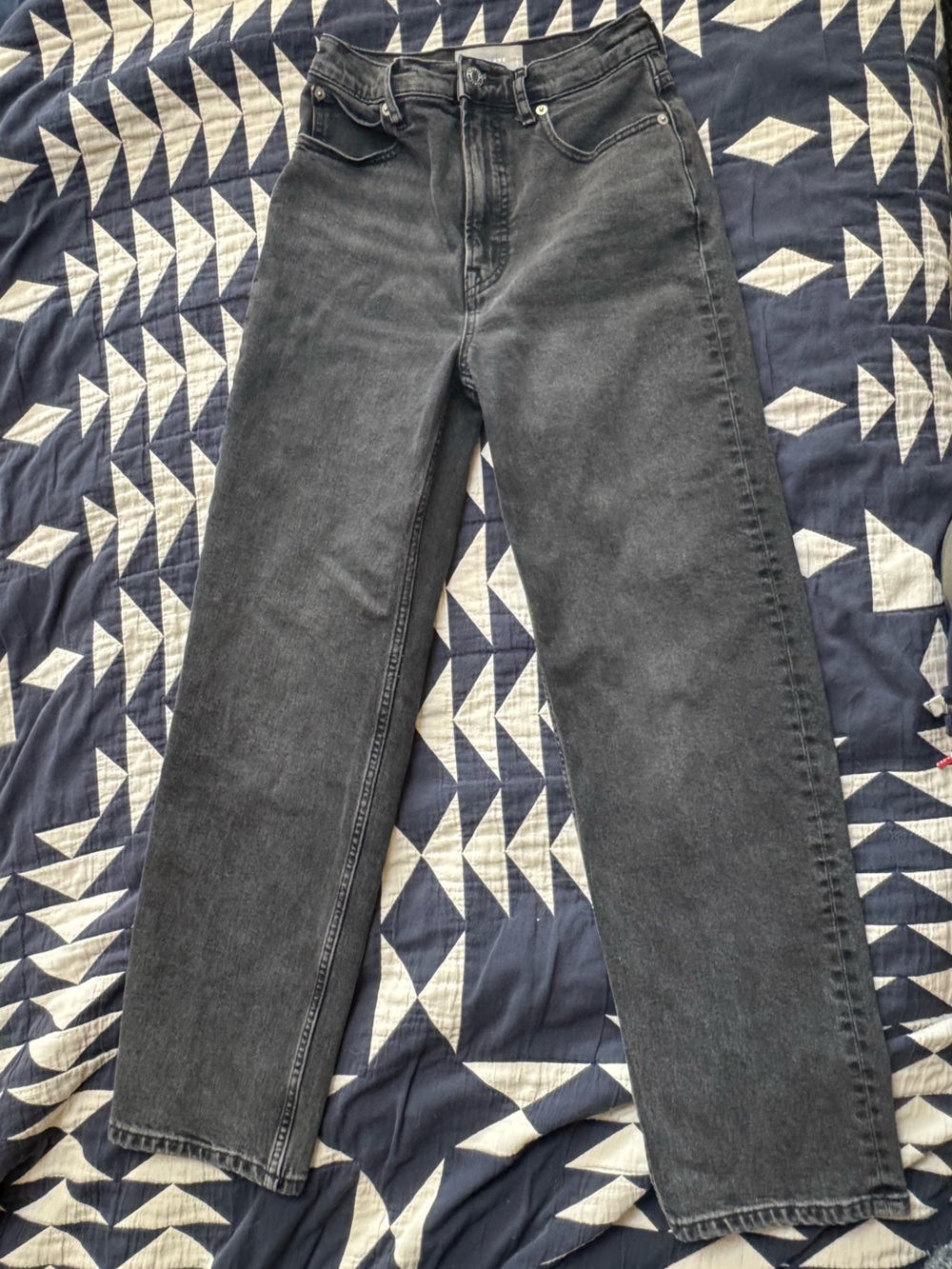 Everlane Way High Jean in Washed Black